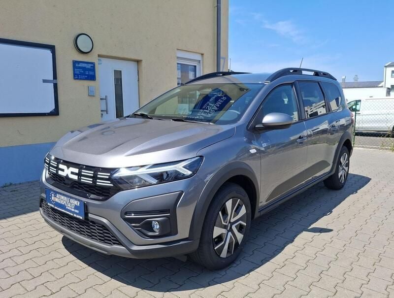 Perlmutt schwarz metallic Neu 2024 Dacia Jogger Expression Van / Kleinbus | 21.290 € (Guter Preis) - Bild 1/4