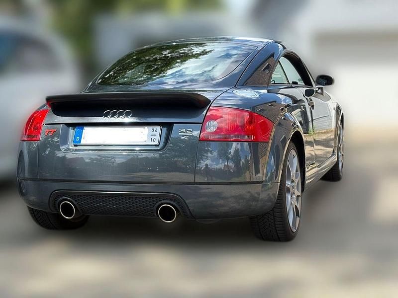 Gebraucht Audi TT S-Line 250 PS (183 kW) 2005 Grau Coupé