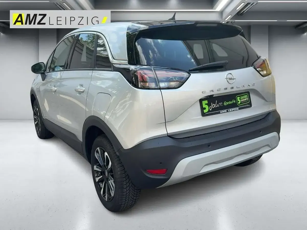 Gebraucht Opel Crossland Elegance 131 PS (96 kW) 2024 Grau SUV