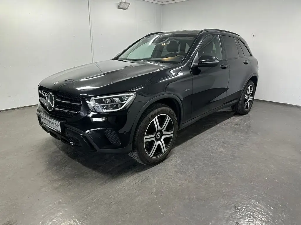 Gebraucht Mercedes GLC300 Night 211 PS (155 kW) 2020 Schwarz SUV