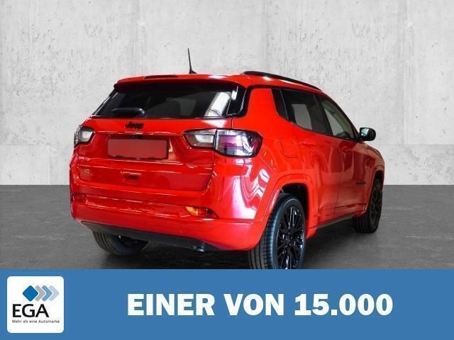Gebraucht Jeep Compass Altitude 131 PS (96 kW) 2024 Rot SUV