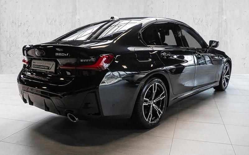 Gebraucht BMW 320 Shadowline 190 PS (139 kW) 2025 Schwarz Limousine