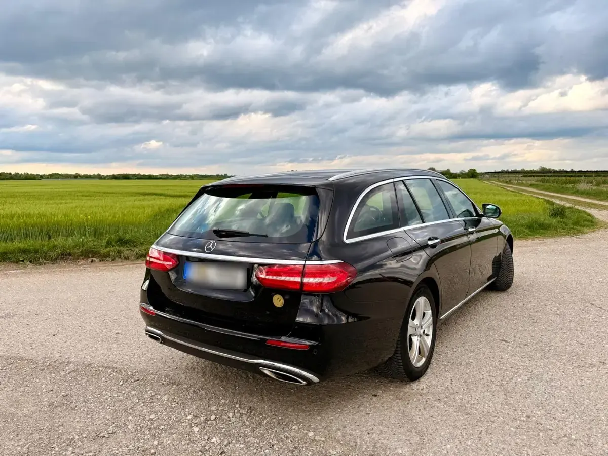 Gebraucht Mercedes 250 211 PS (155 kW) 2016 Schwarz Kombi