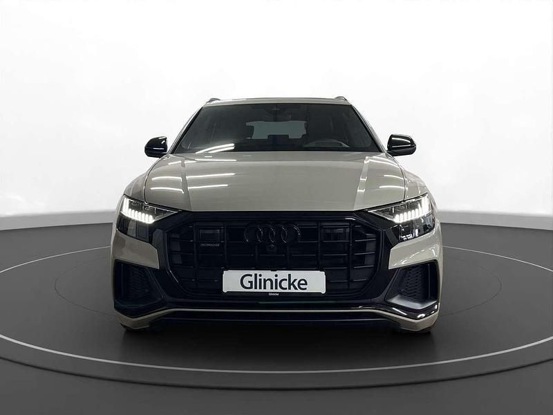 Gebraucht Audi Q8 Ambiente 286 PS (210 kW) 2022 Vikunjabeige metallic SUV