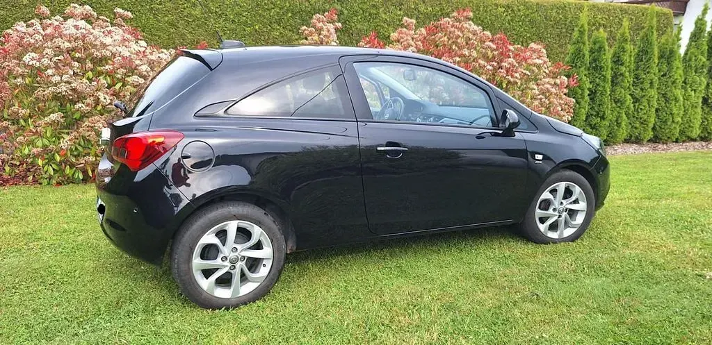 Używany Opel Corsa Active 90 KM (66 kW) 2017 Czarny Hatchback