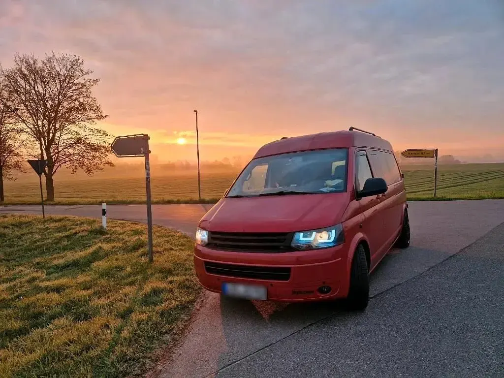 Gebraucht VW Multivan 179 PS (131 kW) 2005 Rot Van / Kleinbus