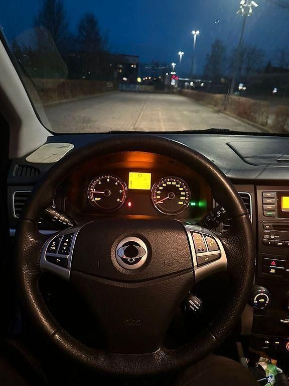 Gebraucht Ssangyong (KGM) Korando 175 PS (128 kW) 2012 Grau SUV