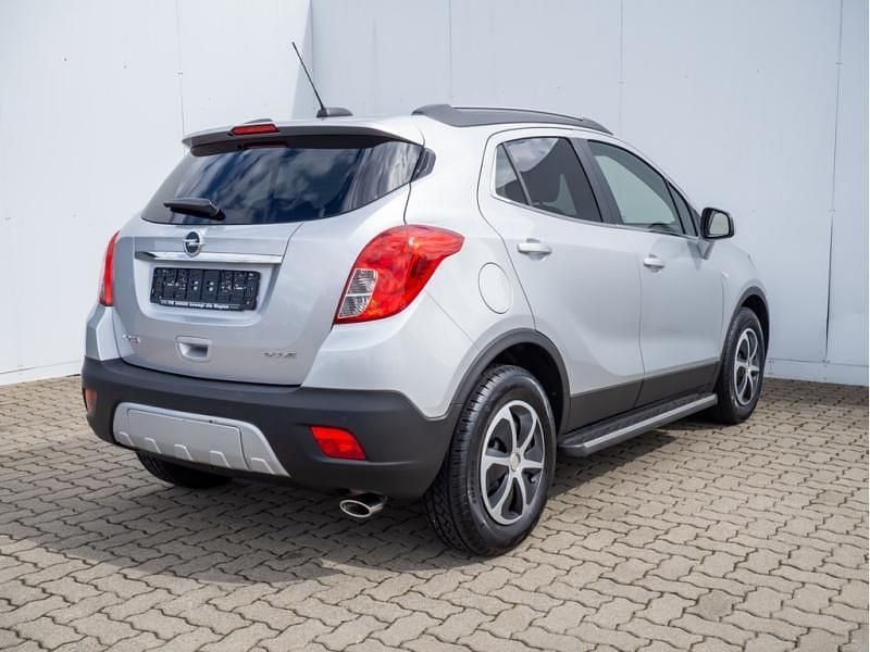 Gebraucht Opel Mokka Innovation 140 PS (102 kW) 2016 Silber / argonsilber SUV