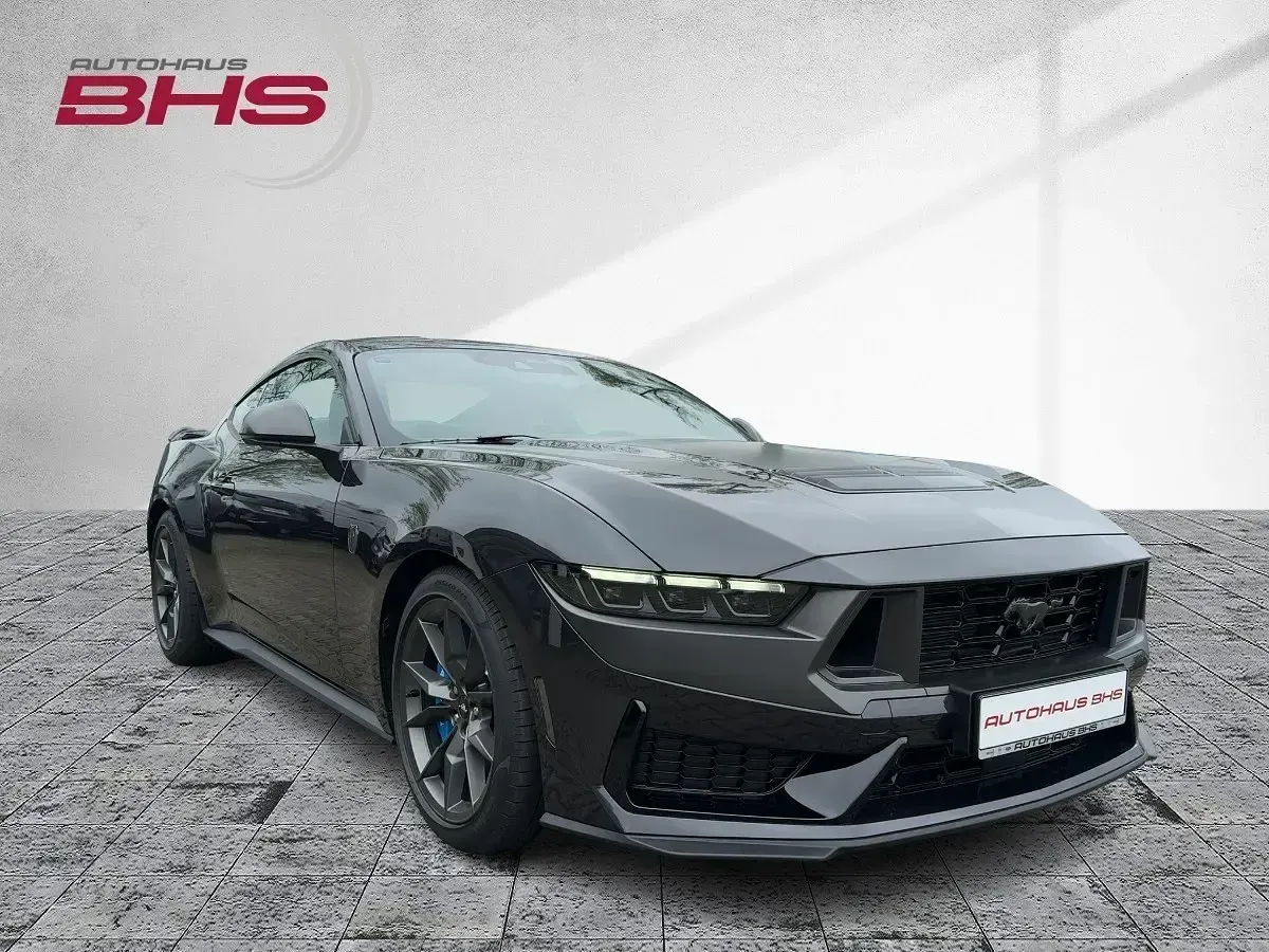 Neu Ford Mustang Dark Horse 454 PS (333 kW) 2025 Dark matter grey (grau) Coupé