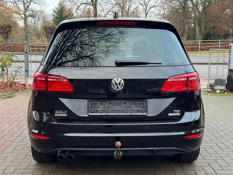 Gebraucht VW Golf Sportsvan Comfortline 125 PS (91 kW) 2016 Schwarz Van / Kleinbus