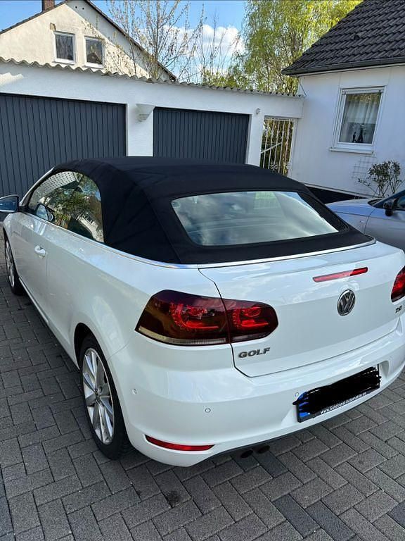 Gebraucht VW Golf Cabriolet 122 PS (89 kW) 2012 Weiß Cabrio