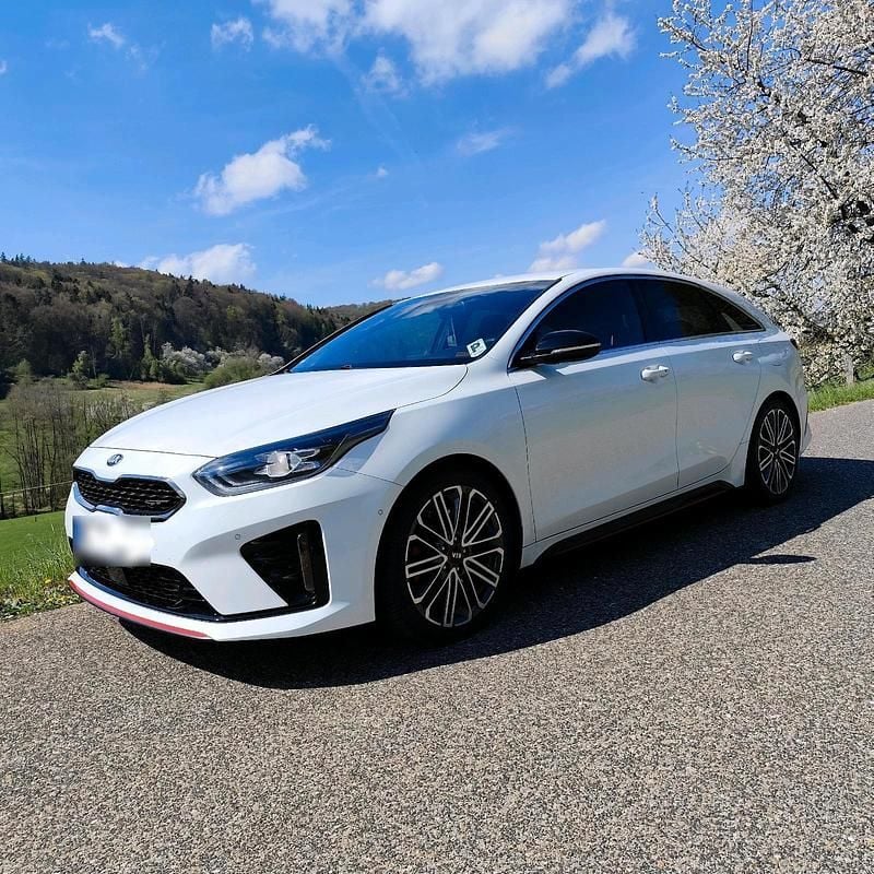 Gebraucht Kia ProCeed GT 204 PS (150 kW) 2019 Weiß Kombi