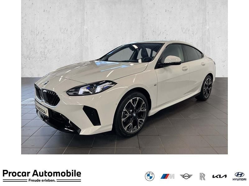 Gebraucht BMW 220 Shadowline 156 PS (114 kW) 2025 Coupé