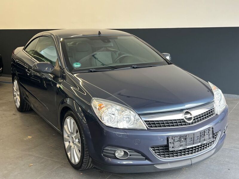 Gebraucht Opel Astra Cabriolet 116 PS (85 kW) 2008 Grau Cabrio