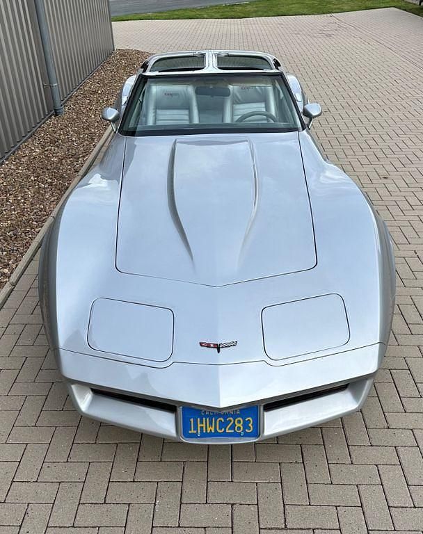 Gebraucht Corvette Stingray 234 PS (172 kW) 1981 Silber