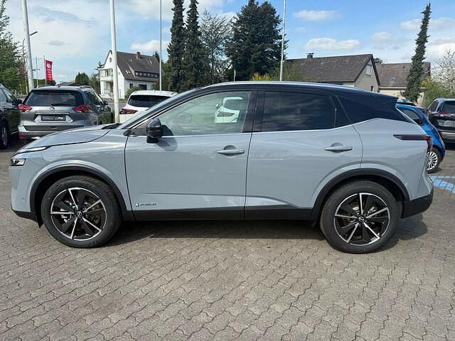 Gebraucht Nissan Qashqai Tekna 158 PS (116 kW) 2024 Ceramic grey p/black m SUV