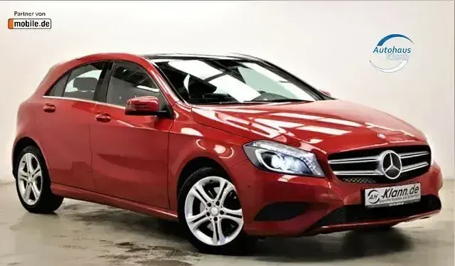 Gebraucht Mercedes A250 Urban 211 PS (155 kW) 2013 Limousine