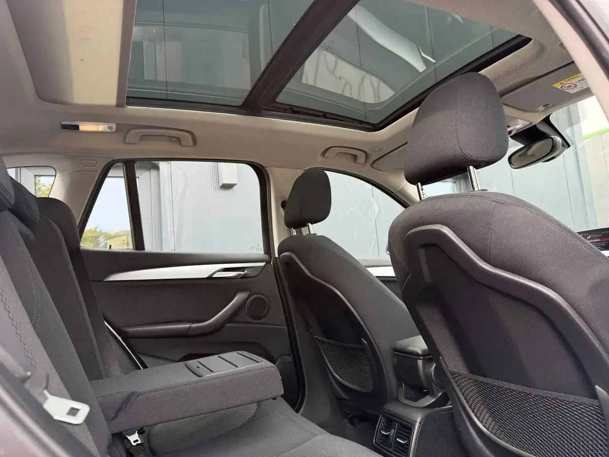 Gebraucht BMW X1 Advantage 150 PS (110 kW) 2018 Silber SUV