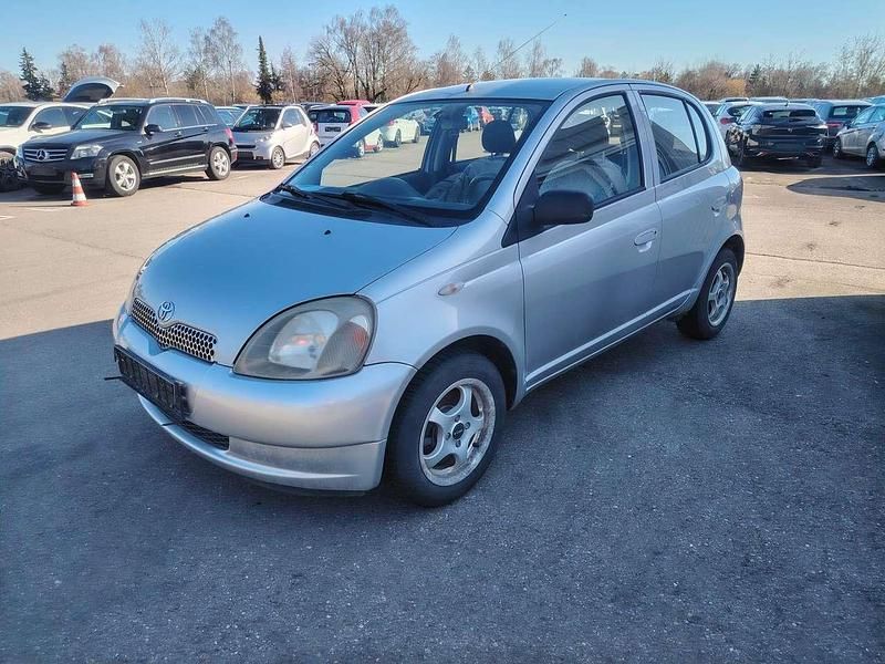 Gebraucht Toyota Yaris Sol 86 PS (63 kW) 2002 Limousine