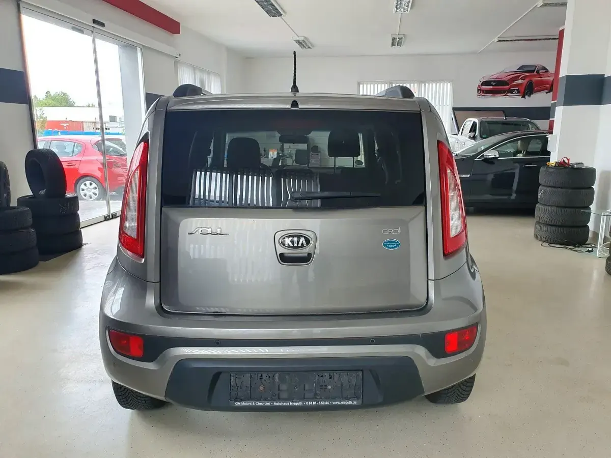 Gebraucht Kia Soul Spirit 128 PS (94 kW) 2012 Silber SUV