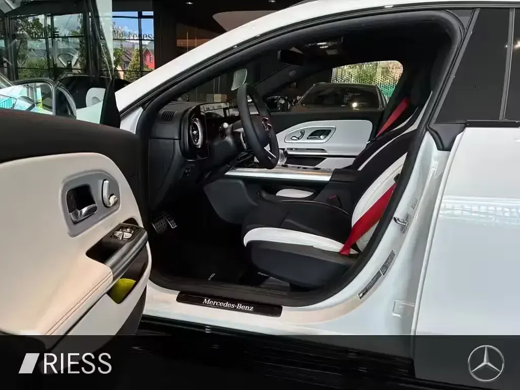 Gebraucht Mercedes 350 AMG 260 kW (354 PS) 2026 Polarweiß uni Kombi