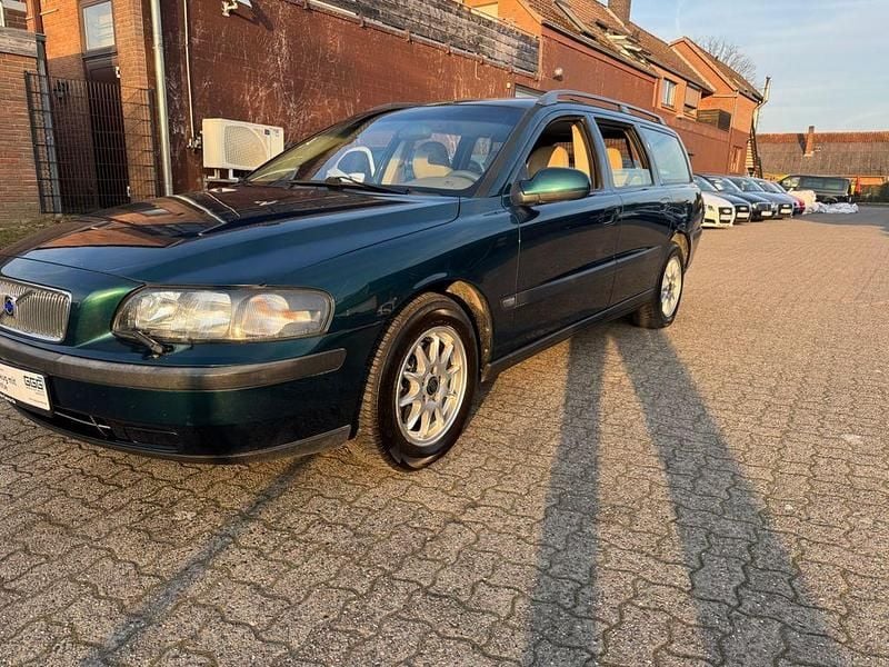 Gebraucht Volvo V70 170 PS (125 kW) 2000 Grün Kombi