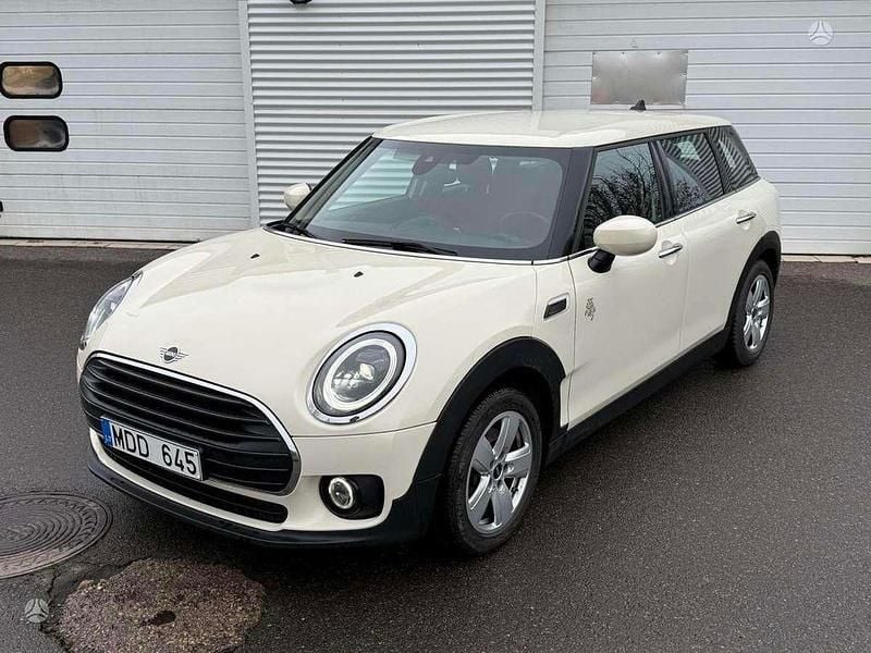 Gebraucht Mini Cooper Clubman 136 PS (100 kW) 2021 Weiß Kombi