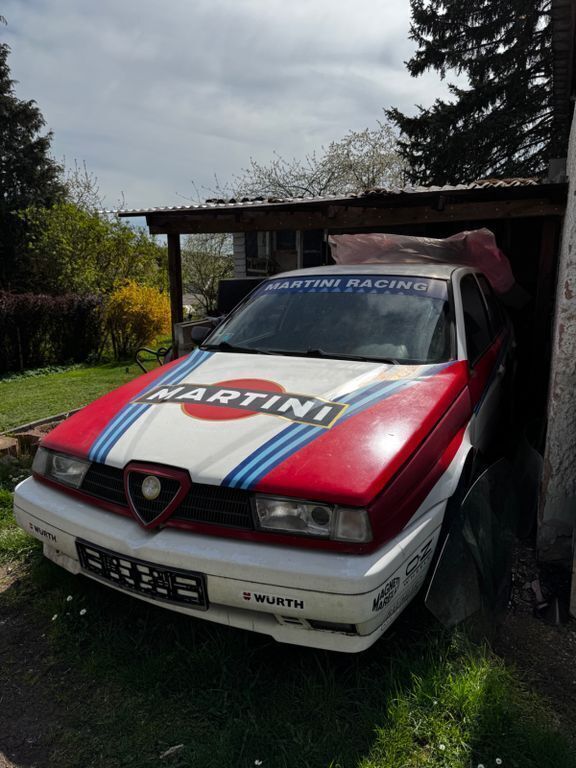 Weiß Gebraucht 1994 Alfa Romeo 155 Limousine | 5.500 € - Bild 1/4