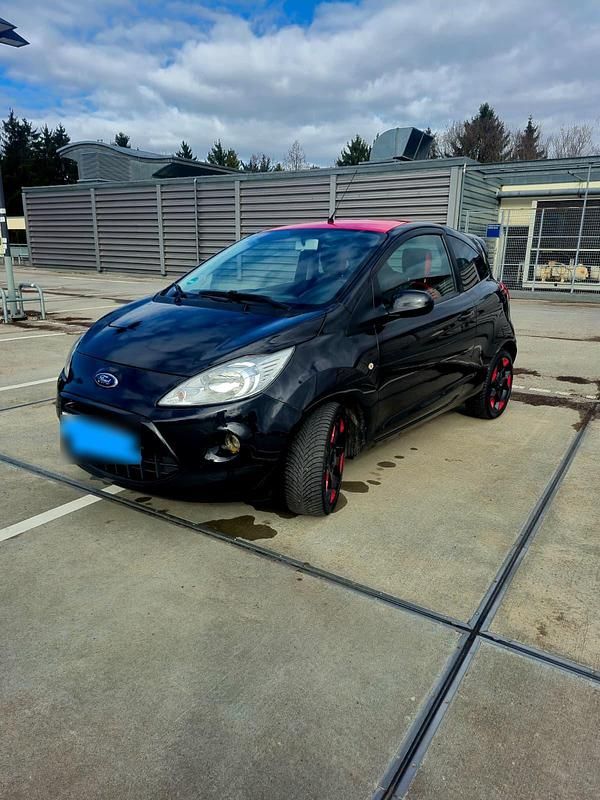 Second-hand Ford Ka 69 CP (50 kW) 2015 Negru Coupe