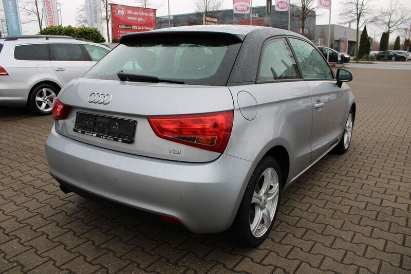 Second-hand Audi A1 90 CP (66 kW) 2015 Argintiu Hatchback