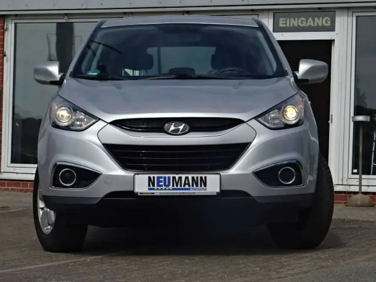 Gebraucht Hyundai ix35 Comfort 135 PS (99 kW) 2011 Silber SUV