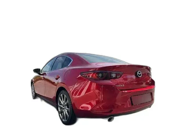 Używany Mazda 3 Selection 186 KM (136 kW) 2022 Czerwony