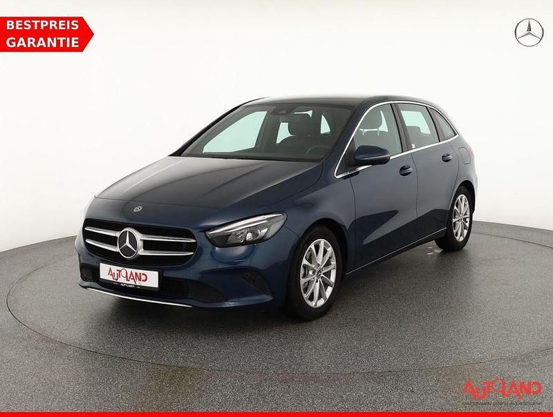 Blau Gebraucht 2019 Mercedes B180 Progressive Van / Kleinbus | 21.990 € (Fairer Preis) - Bild 1/4