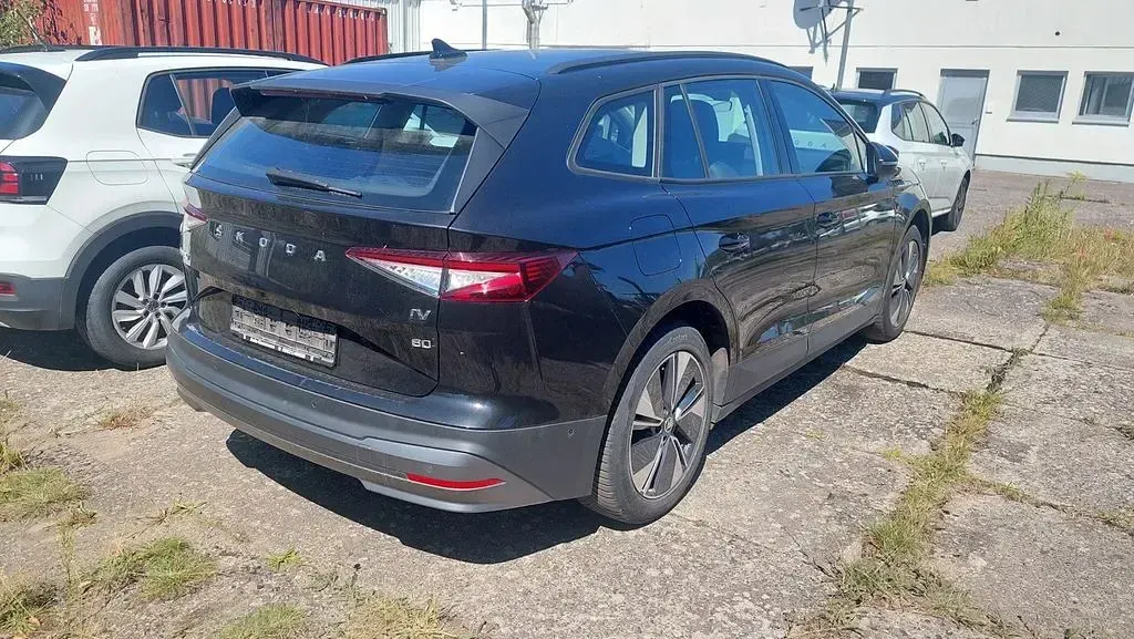 Gebraucht Skoda Enyaq iV Loft 131 kW (179 PS) 2022 Schwarz SUV