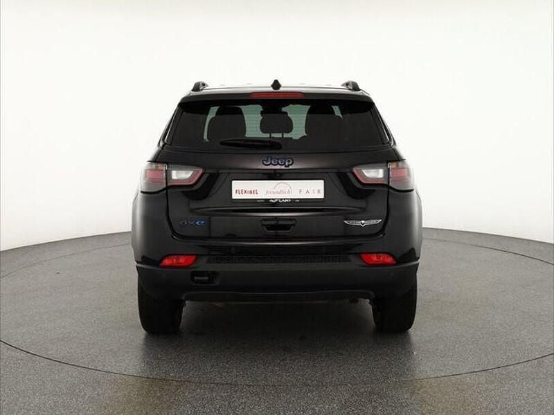 Gebraucht Jeep Compass Trailhawk 241 PS (177 kW) 2023 Schwarz SUV
