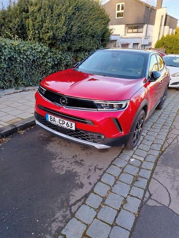 Rot Gebraucht 2023 Opel Mokka Ultimate SUV | 18.900 € (Guter Preis) - Bild 1/4