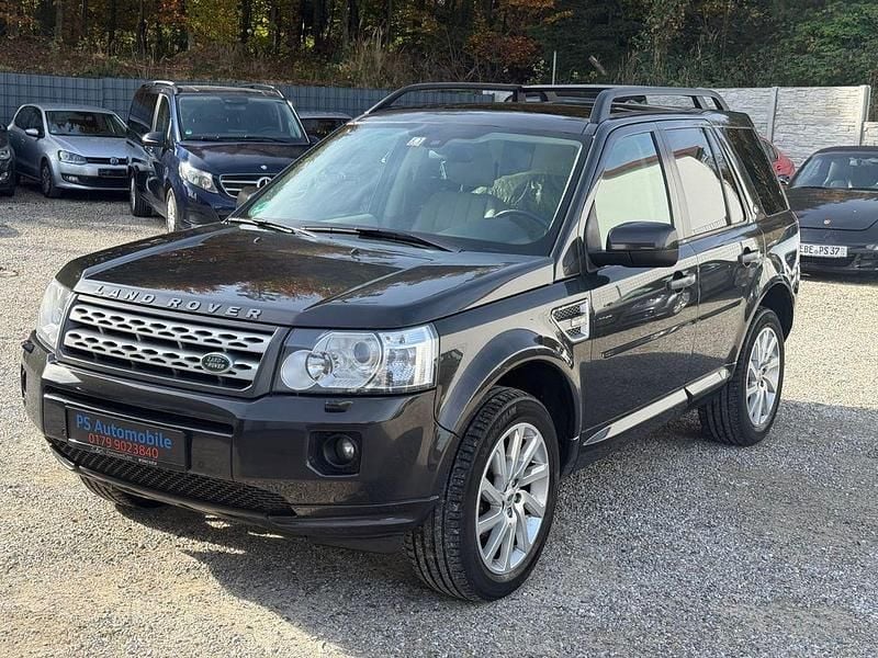 Braun Gebraucht 2012 Land Rover Freelander 2 HSE SUV | 6.900 € (Fairer Preis) - Bild 1/4