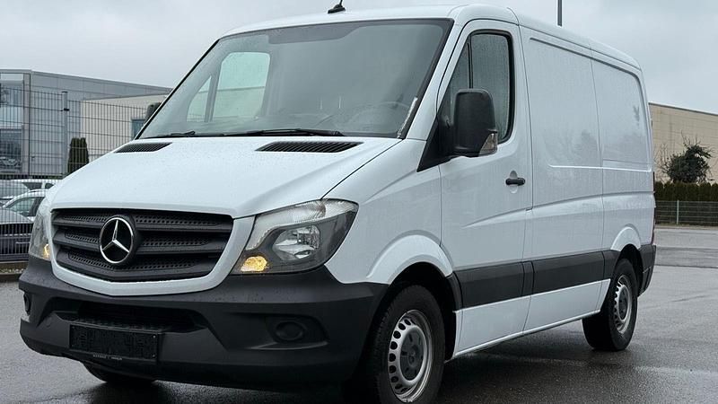 Second-hand Mercedes Sprinter 143 CP (105 kW) 2018 Alb Van