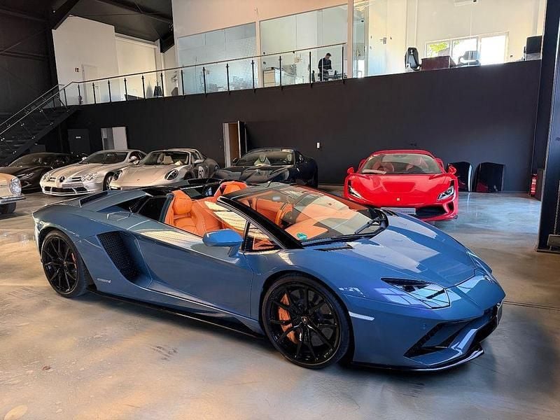 Gebraucht Lamborghini Aventador 740 PS (544 kW) 2018 Grau Cabrio