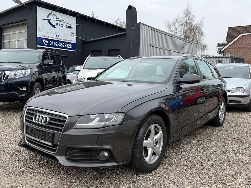 Gebraucht Audi A4 Attraction 170 PS (125 kW) 2010 Grau Kombi