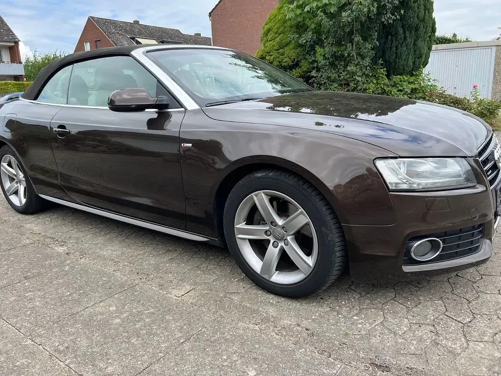 Gebraucht Audi A5 Cabriolet Sport 239 PS (175 kW) 2009 Braun Cabrio