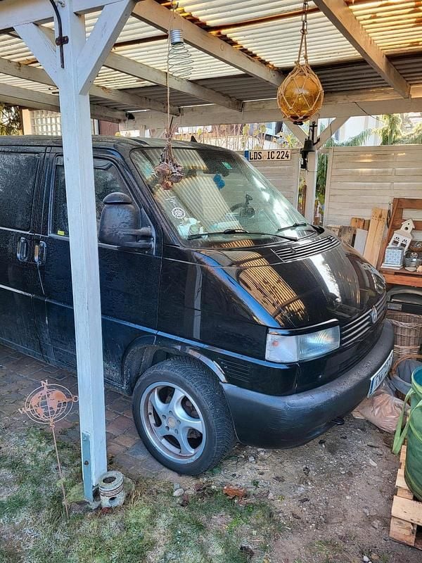 Schwarz Gebraucht 1998 VW T4 Van | 4.300 € (Superpreis) - Bild 1/1