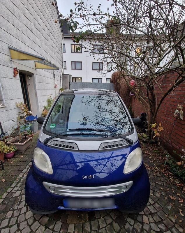 Blau Gebraucht 1999 Smart ForTwo Coupé Kleinwagen | 1.200 € (Guter Preis) - Bild 1/4