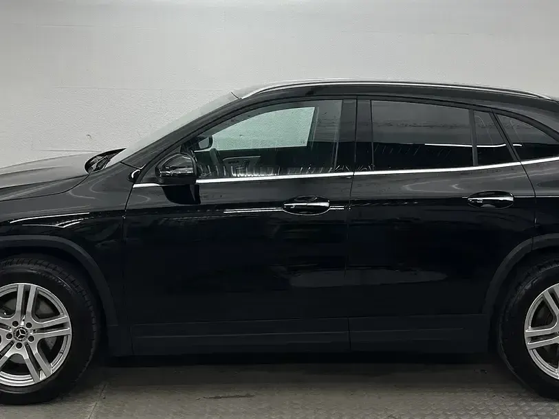Gebraucht Mercedes GLA220 Style 190 PS (139 kW) 2023 Nachtschwarz SUV