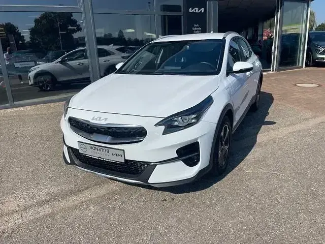 Używany Kia XCeed Vision 141 KM (103 kW) 2022 Biały SUV