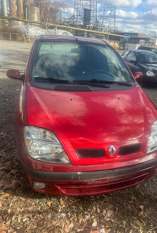 Gebraucht Renault Mégane 120 PS (88 kW) 2010 Rot Limousine