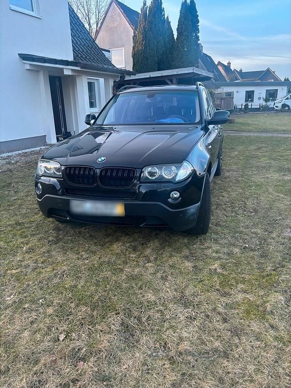 Gebraucht BMW X3 177 PS (130 kW) 2010 Schwarz SUV