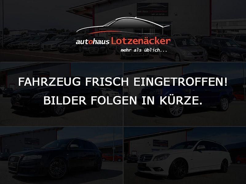 Blau Gebraucht 2017 Skoda Rapid Cool Edition Kombi | 9.990 € (Fairer Preis) - Bild 1/2