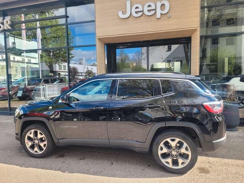 Usado Jeep Compass Opening Edition 170 HP (125 kW) 2017 Preto SUV