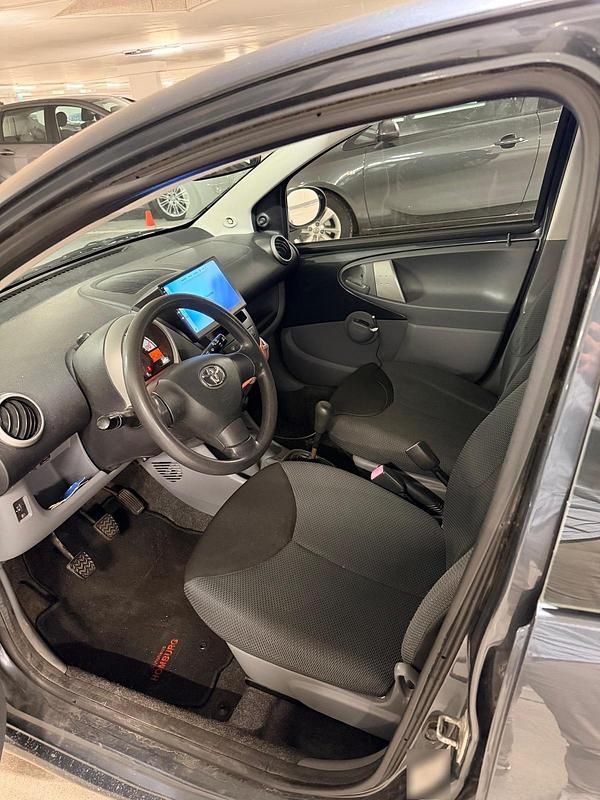 Gebraucht Toyota Aygo 67 PS (49 kW) 2005 Kleinwagen